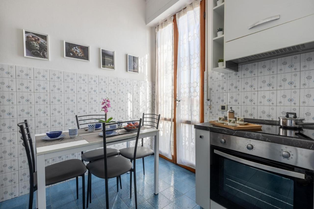 Pisa Quiet And Bright Flats With Balcony Apartment Bagian luar foto
