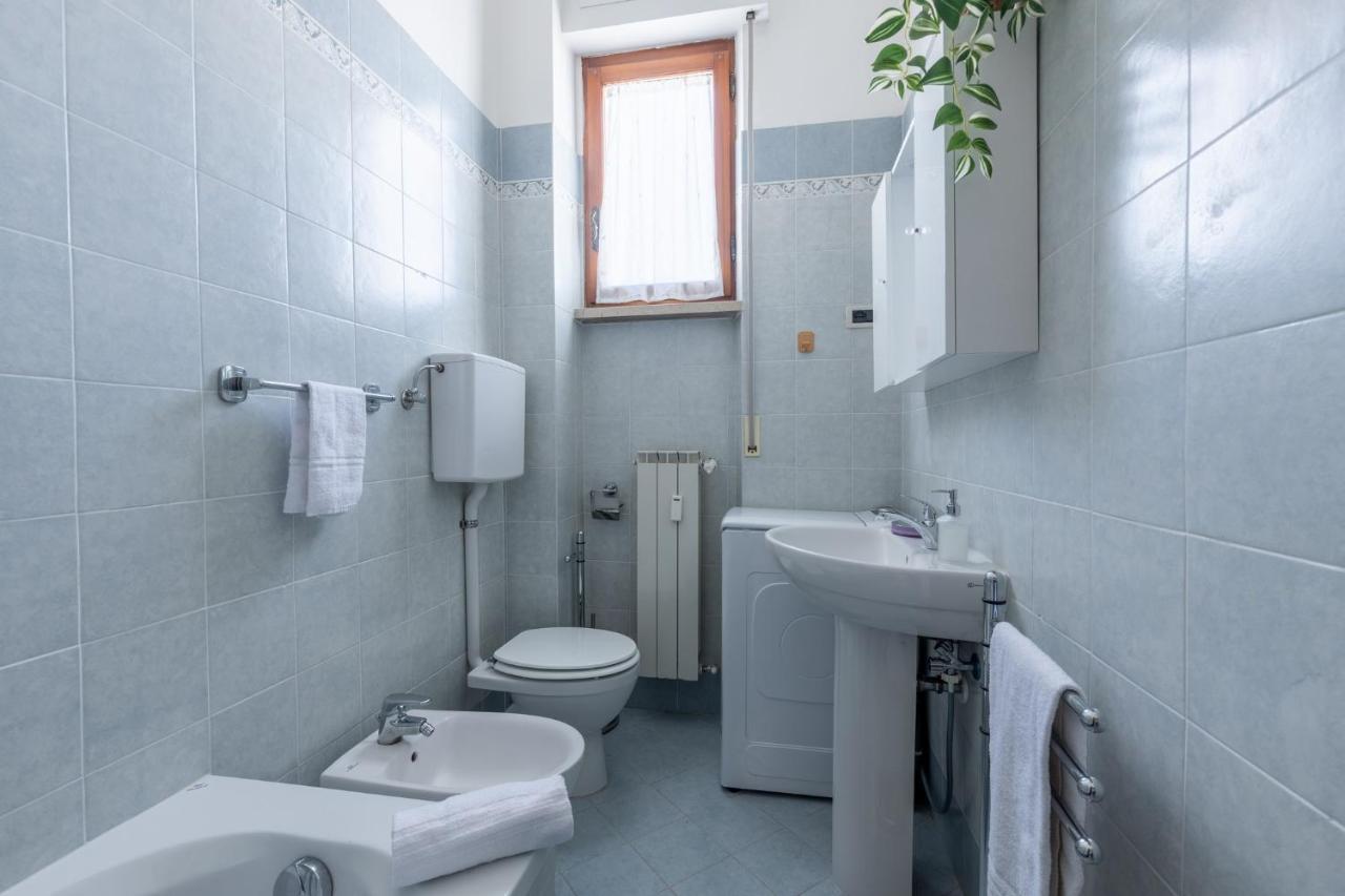 Pisa Quiet And Bright Flats With Balcony Apartment Bagian luar foto