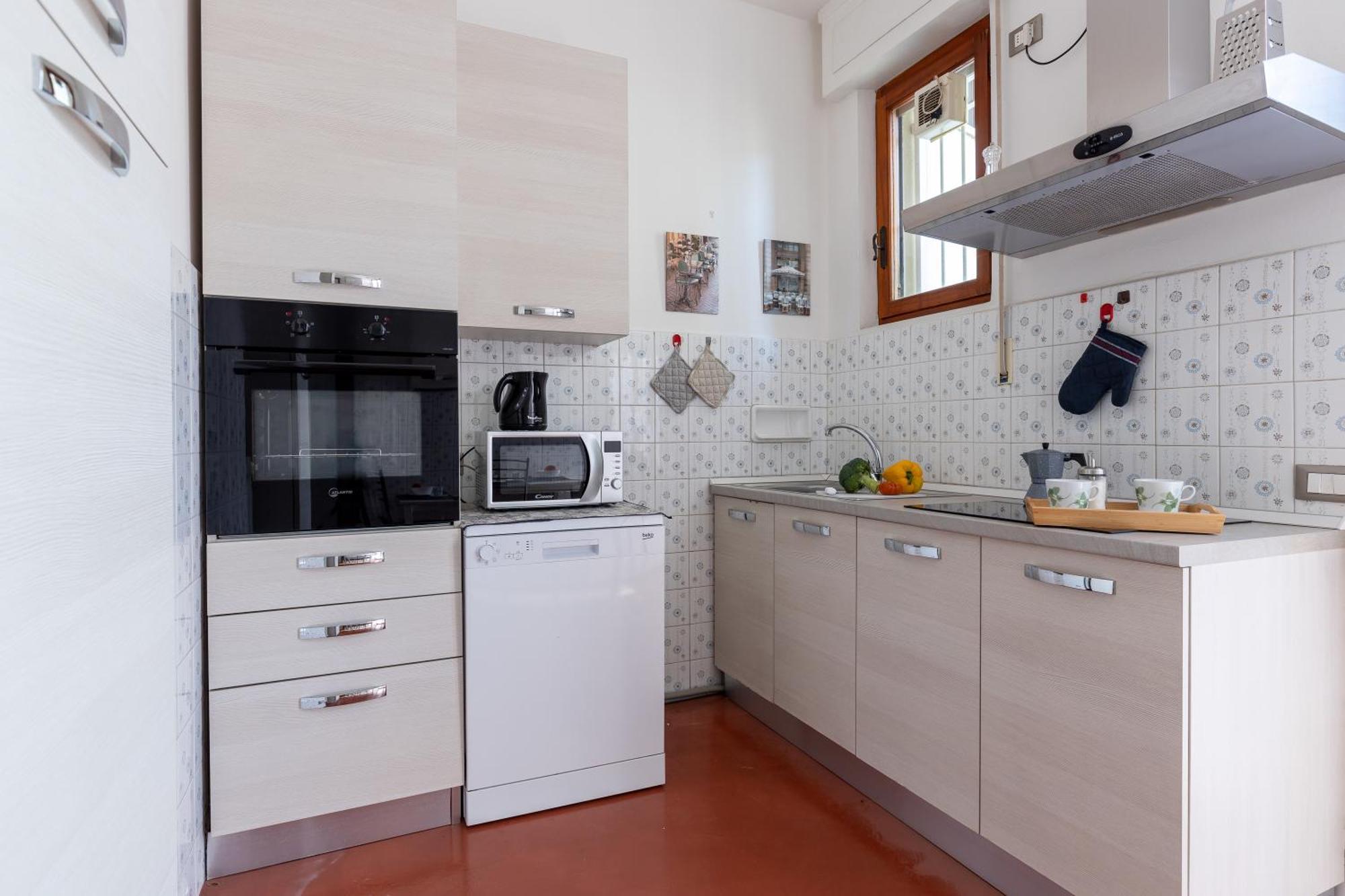 Pisa Quiet And Bright Flats With Balcony Apartment Bagian luar foto
